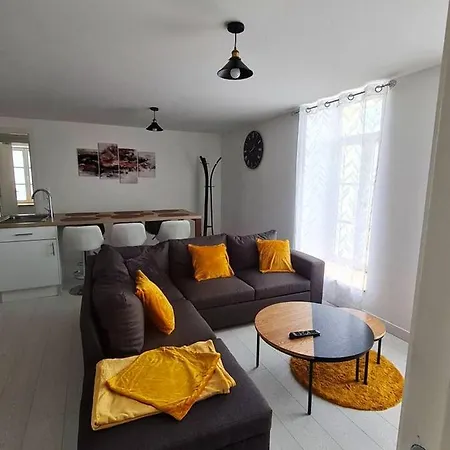 A / 70 M² / Parking Inclus * Rocroi